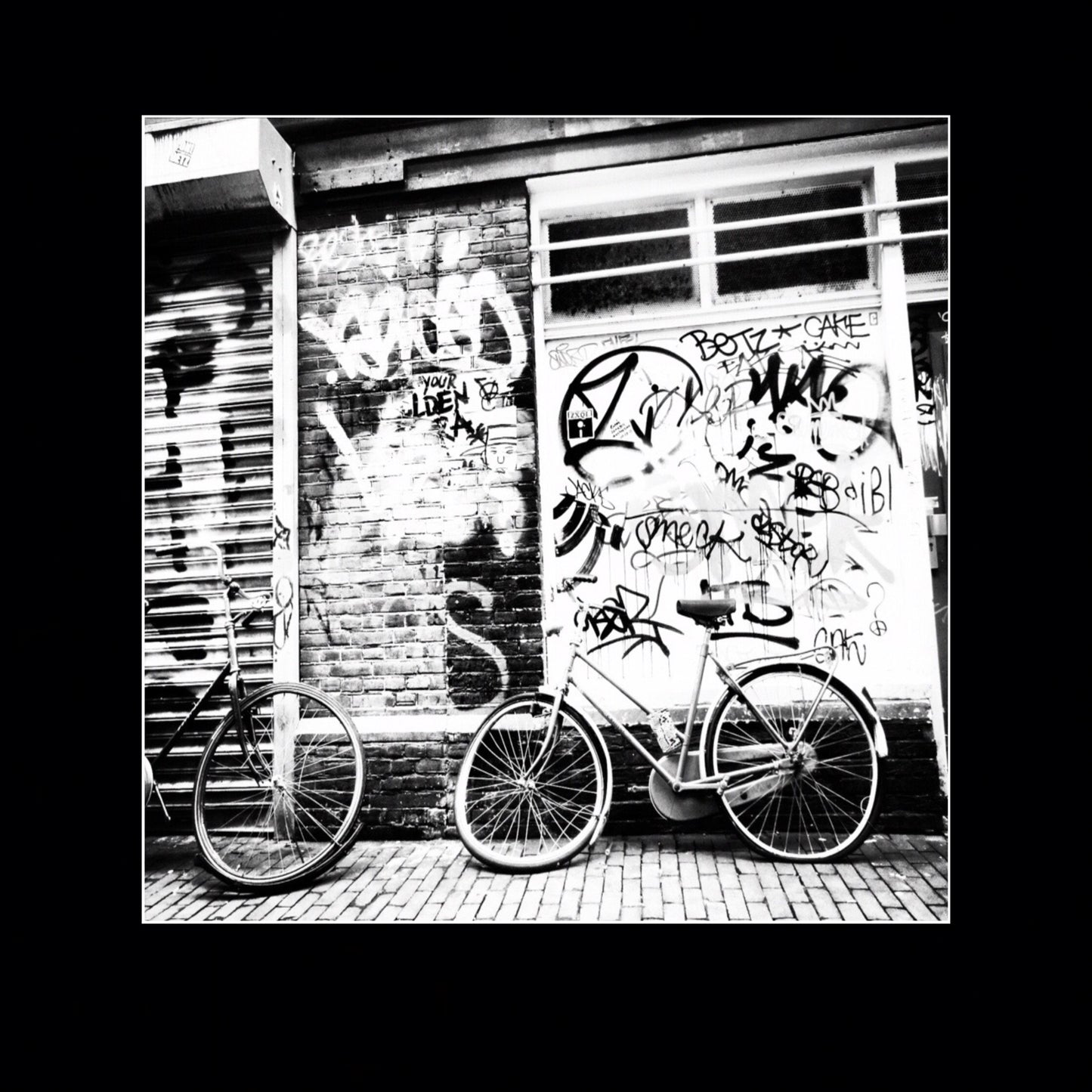 Amsterdam - Bikes & Street Art