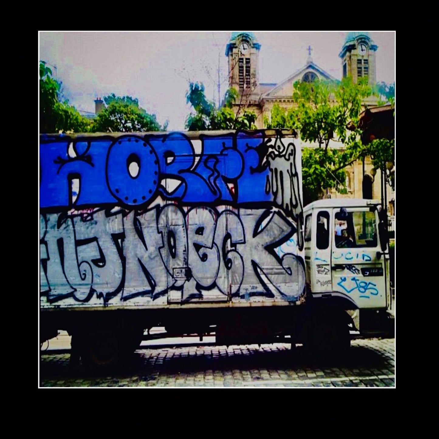 Paris Graff Truck.